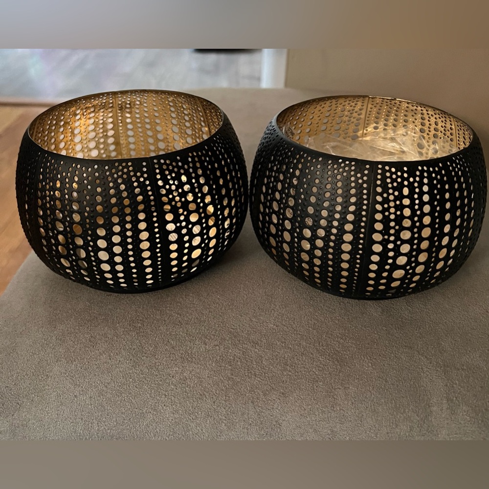 Bath and Body Works Black Costal Luminary 3 Wick Candle Holders (2)